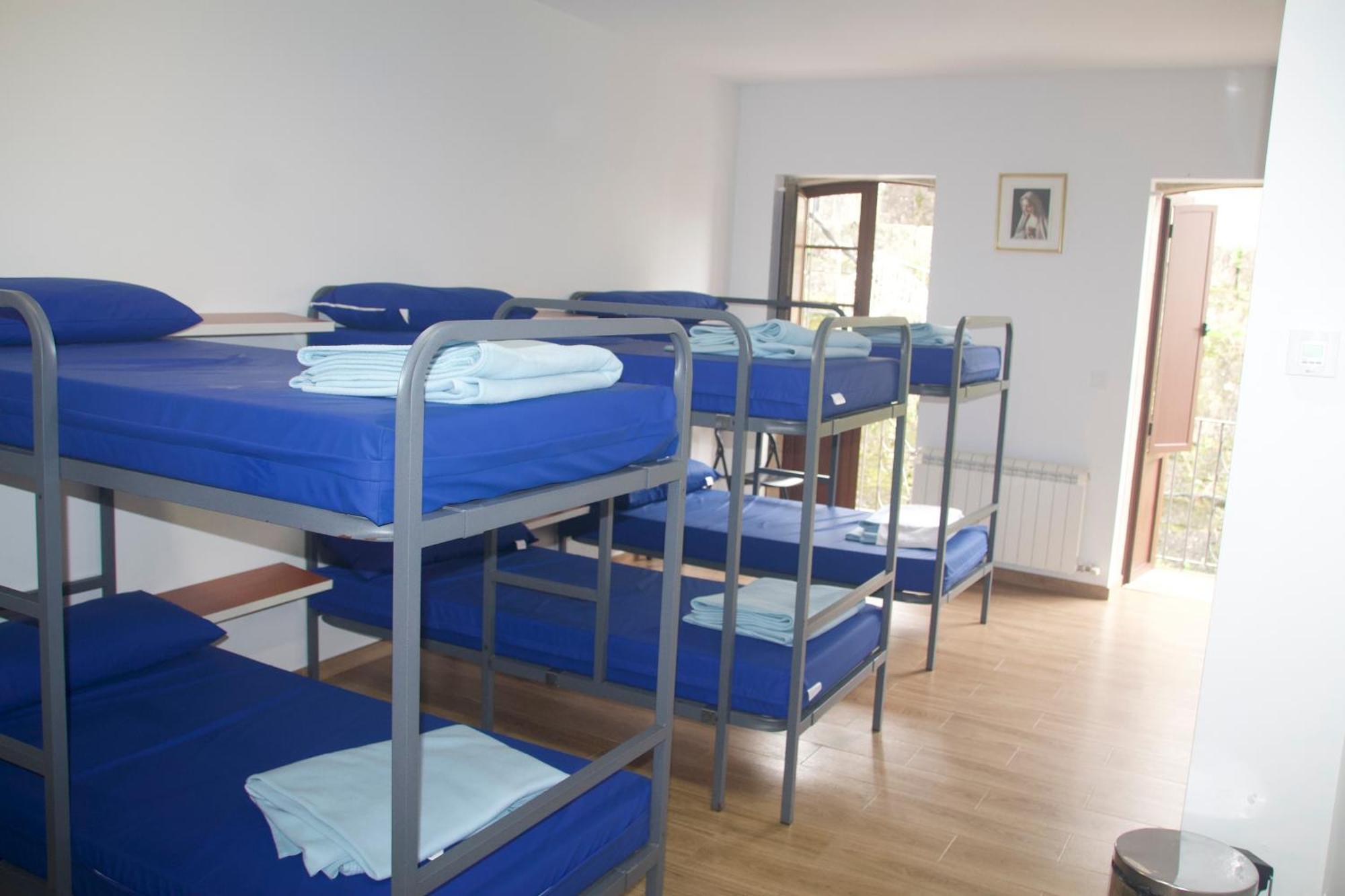 Albergue Parroquial Santiago Apostol De Redondela Kültér fotó